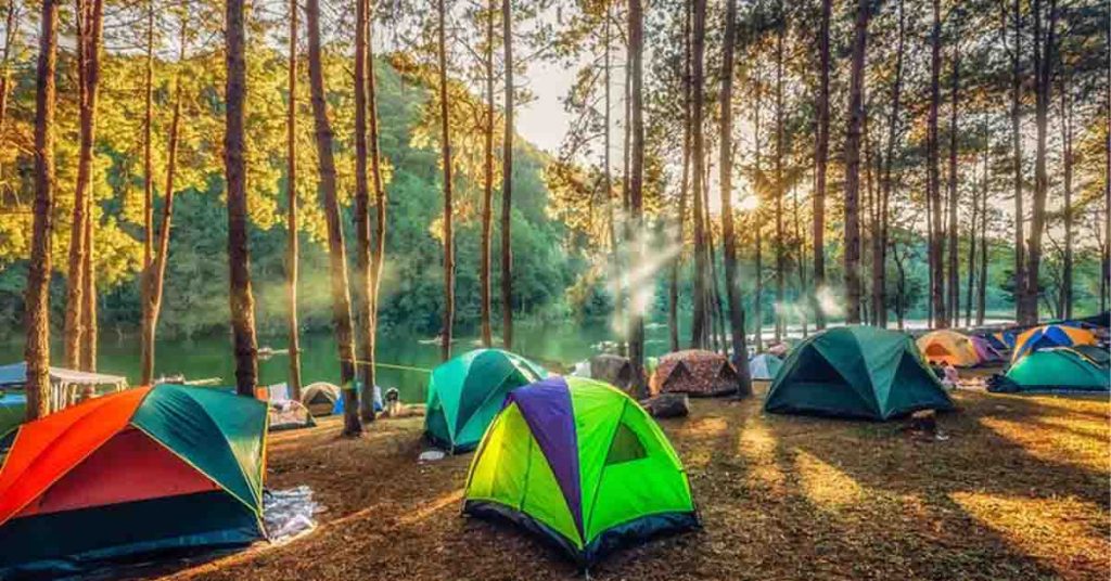 5 Tempat Camping di Cidahu Cocok untuk Mengisi Akhir Pekan